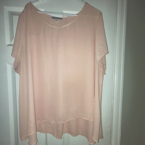 The Vanity Room‎ Plus Size Blouse - Picture 1 of 3